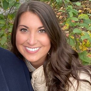 Meet your Posher, Lauren